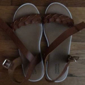 Cute boosted Sandler